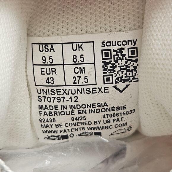 SAUCONY UNISEX 9.5 PROGRID TRIUMPH 4 CREAM IVORY MESH RUNNING SHOES NWOB main image 5